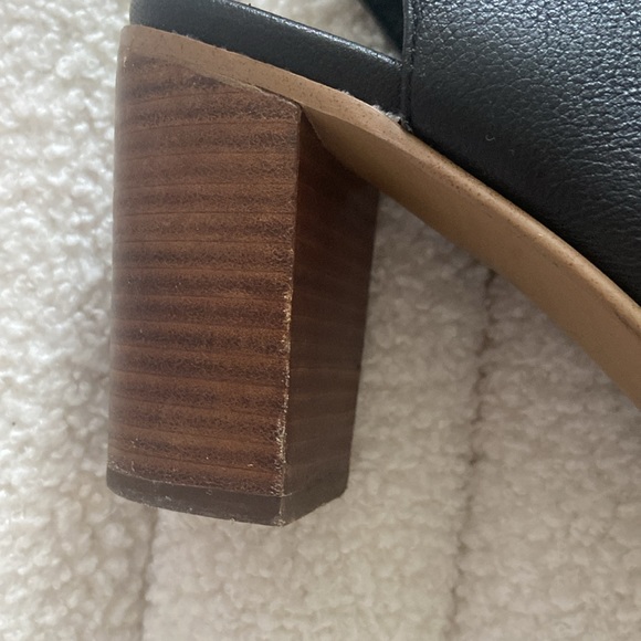 Steve Madden Nonstop Miles SIZE 7.5 Women’s - Picture 2 of 7